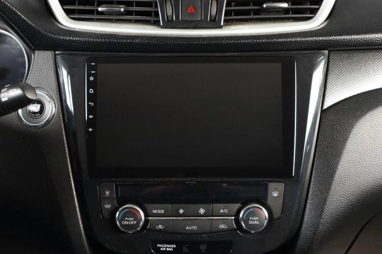 Nissan X-Trail 16 из 20