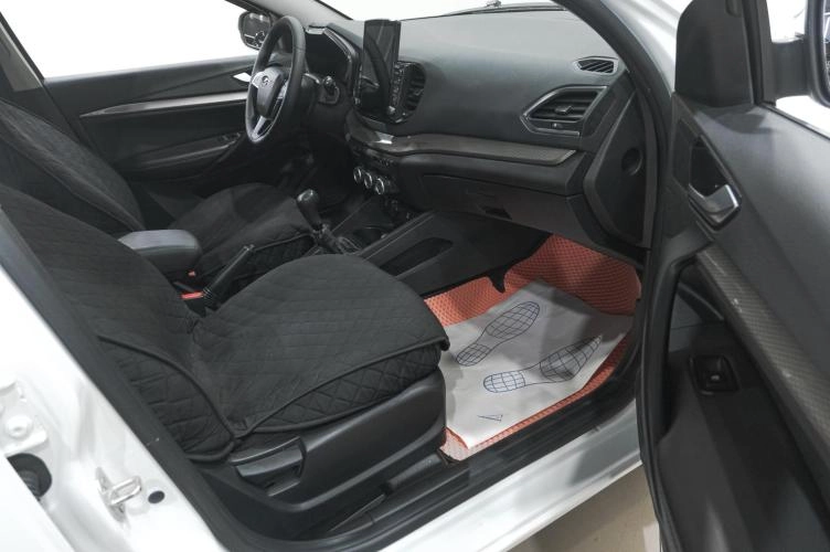 ВАЗ (LADA) Vesta 13 из 32