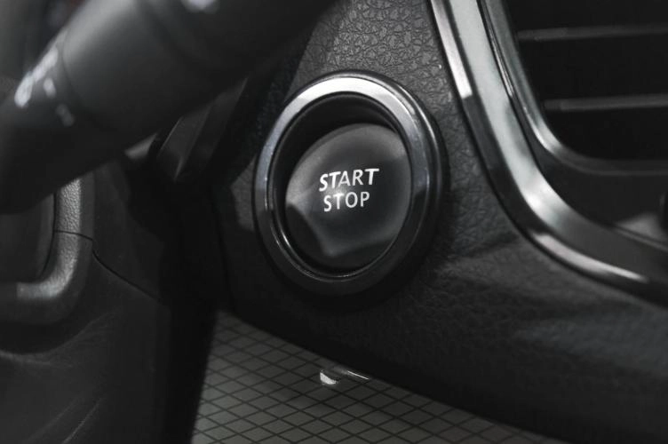 ВАЗ (LADA) Vesta 25 из 32