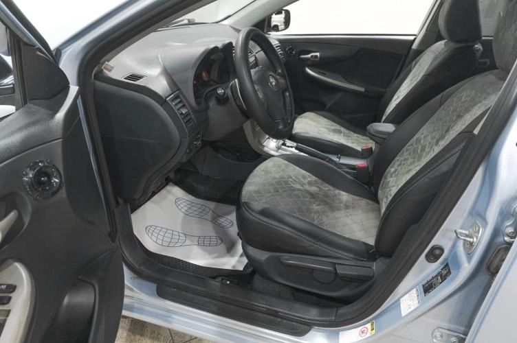 Toyota Corolla 10 из 27