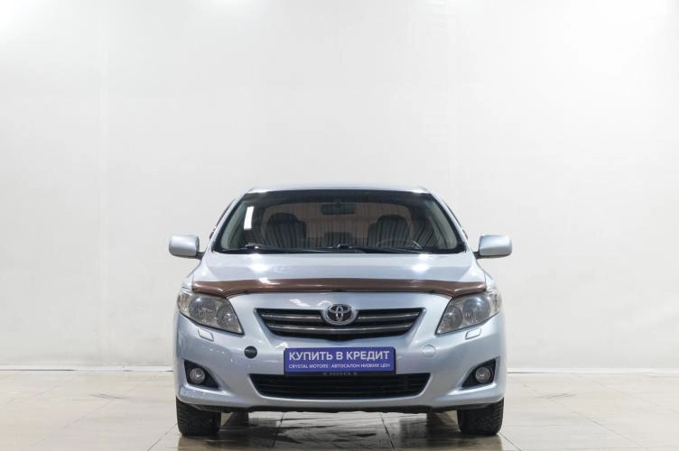 Toyota Corolla 2 из 5