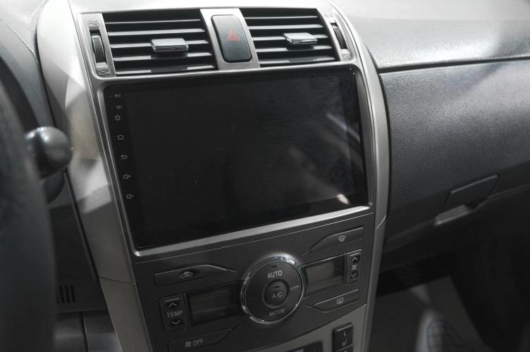 Toyota Corolla 24 из 27