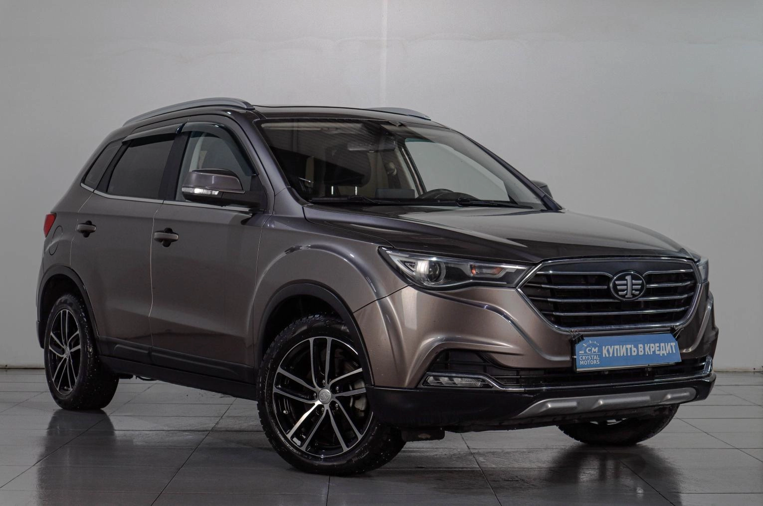 FAW Besturn X40 1 из 21