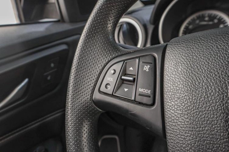 FAW Besturn X40 12 из 21