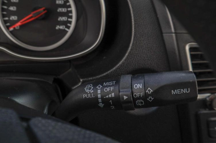 FAW Besturn X40 13 из 21