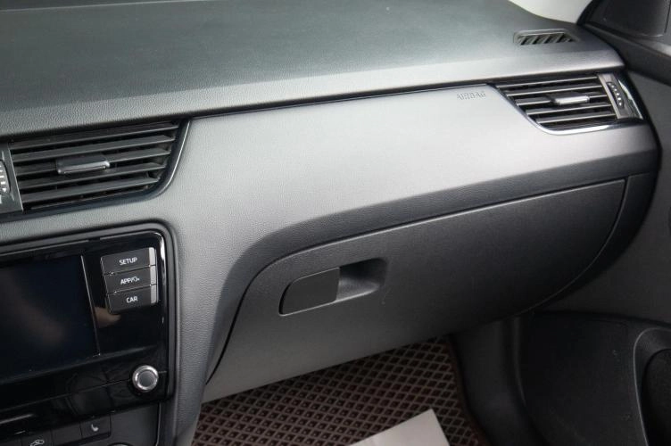Skoda Octavia 10 из 17