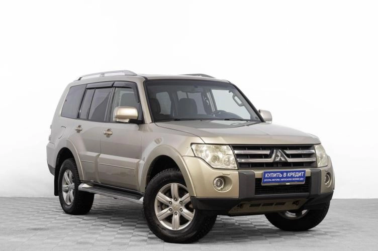 Mitsubishi Pajero 1 из 6