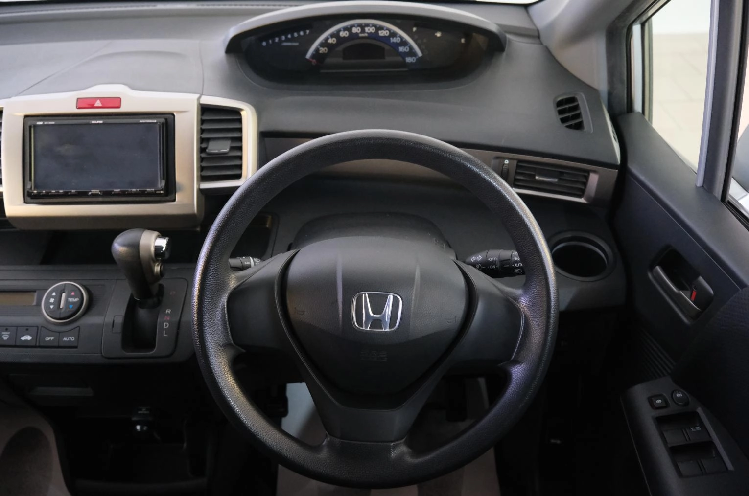 Honda Freed 11 из 21