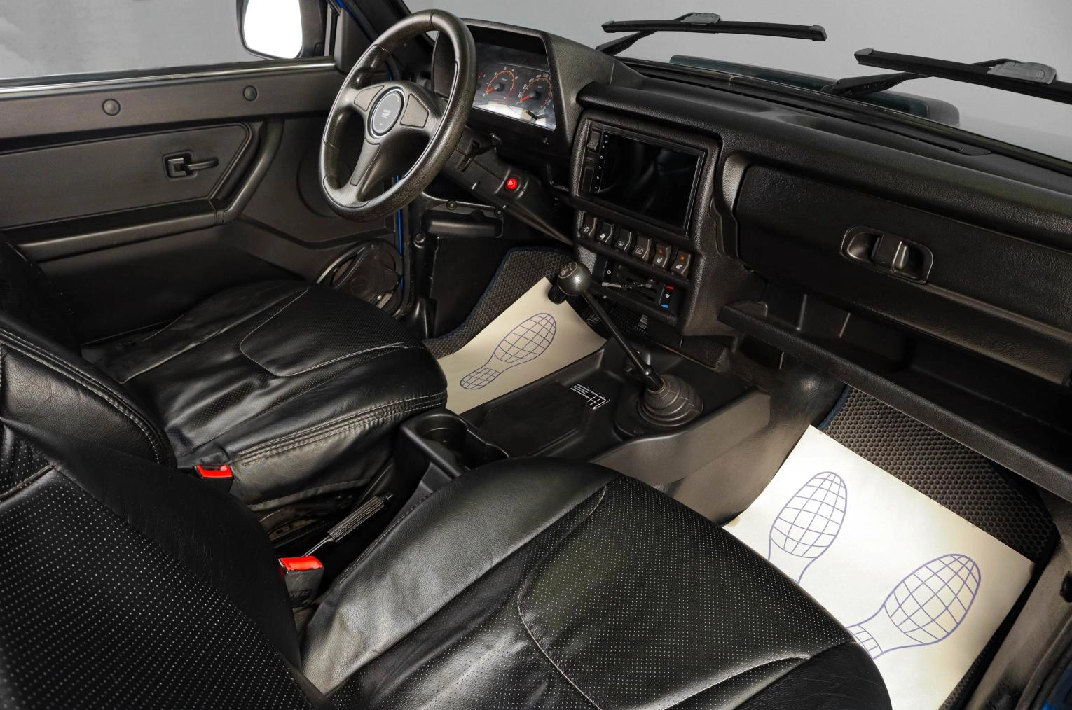 ВАЗ (LADA) 4x4 (Нива) 9 из 15