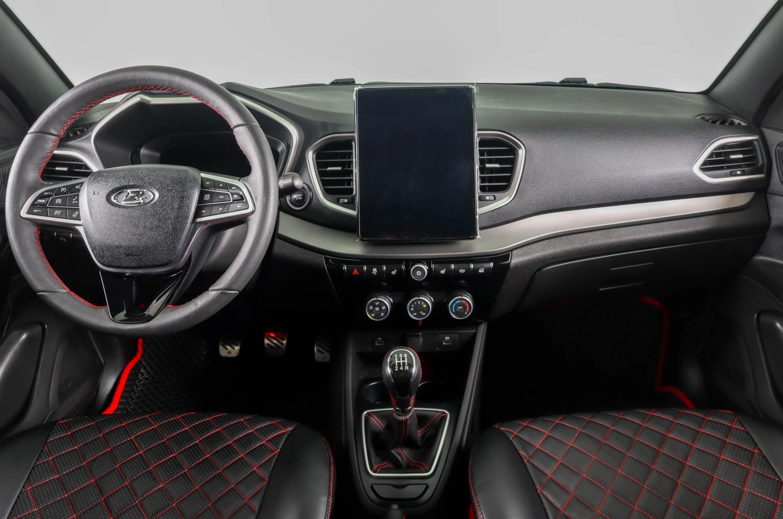 ВАЗ (LADA) Vesta 13 из 25