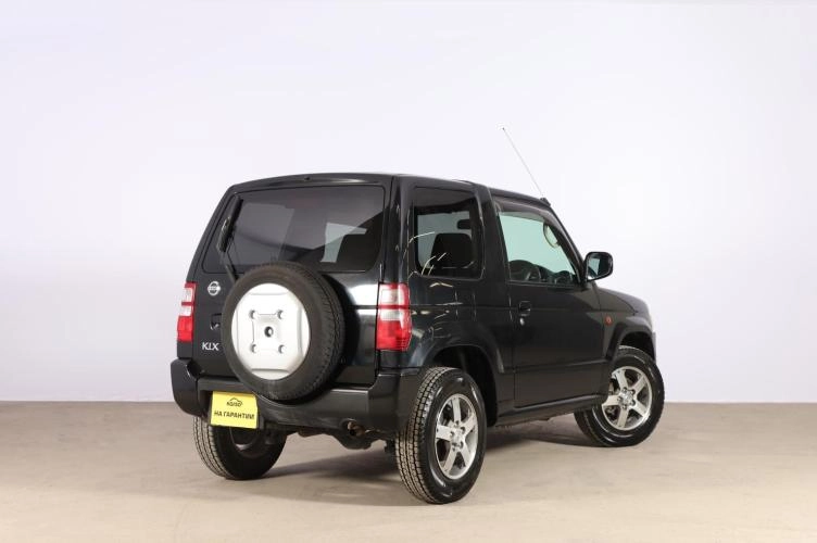 Nissan Kix 6 из 6