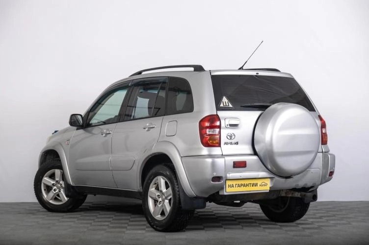 Toyota RAV4 5 из 5