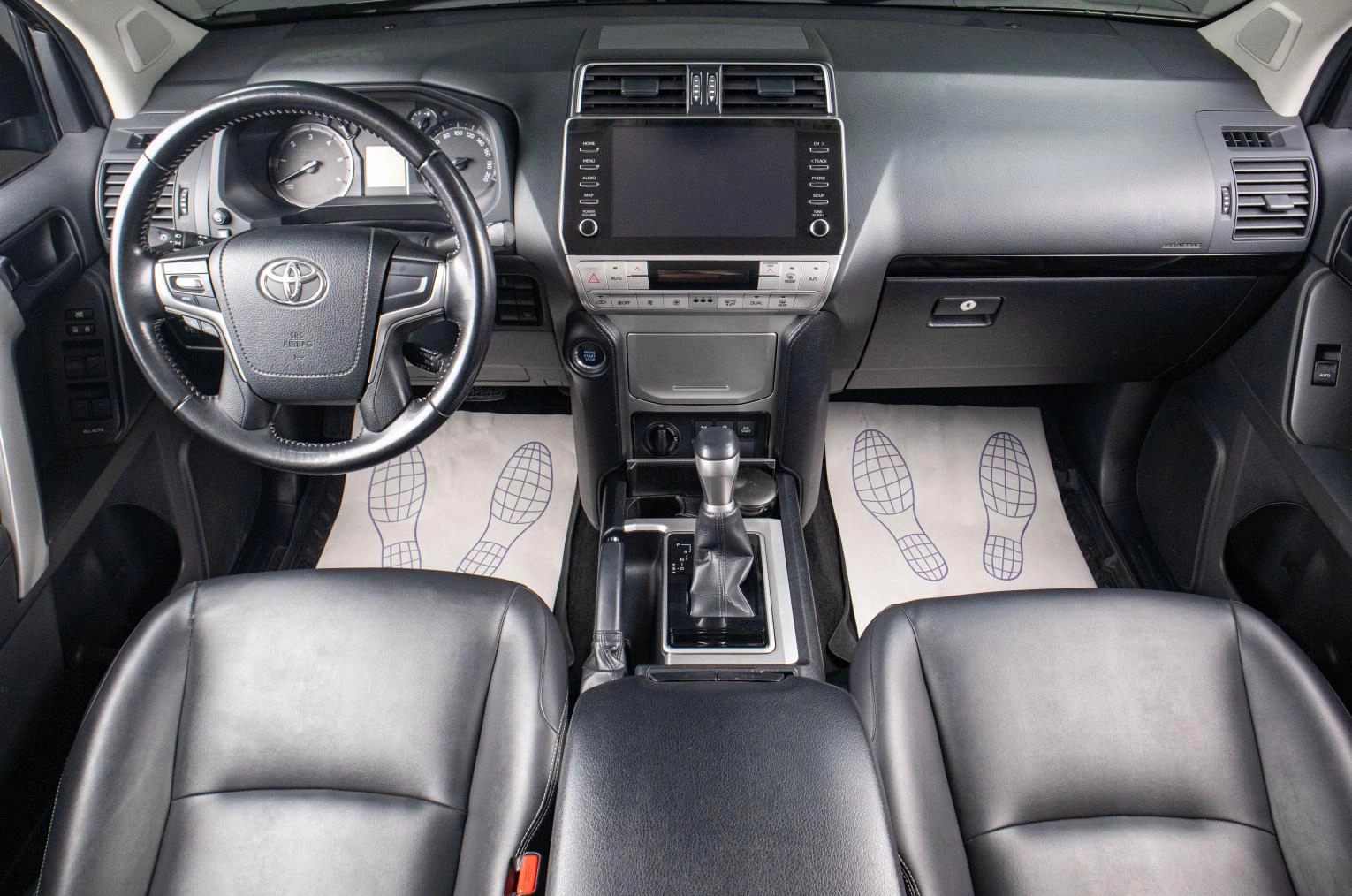 Toyota Land Cruiser Prado 7 из 17