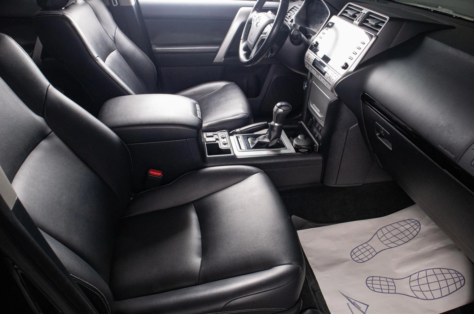 Toyota Land Cruiser Prado 15 из 17