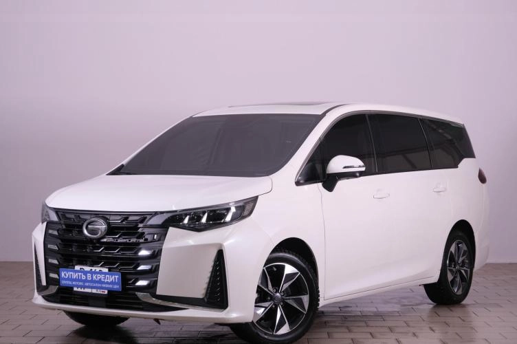 GAC Trumpchi M6 3 из 5