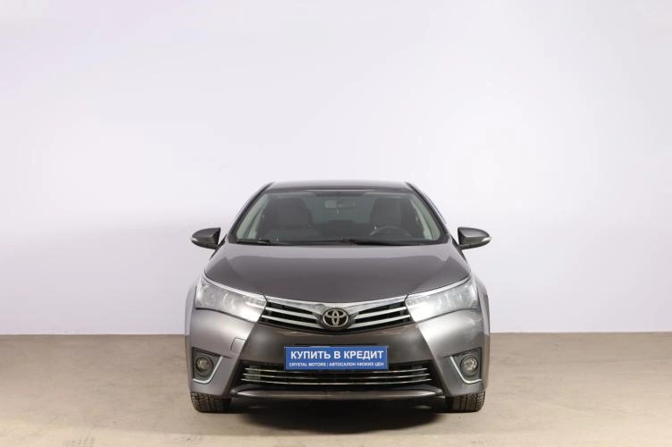 Toyota Corolla 2 из 6