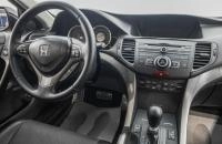 Honda Accord 18 из 27