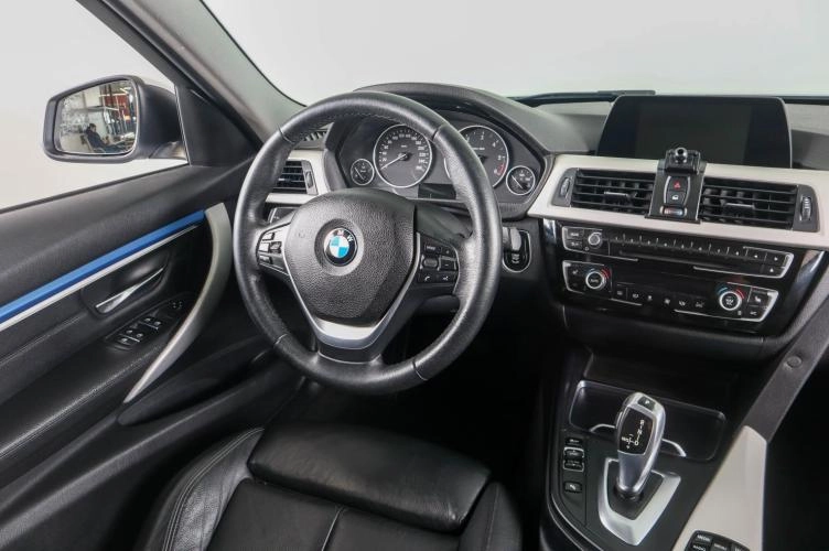 BMW 3 серия 13 из 27