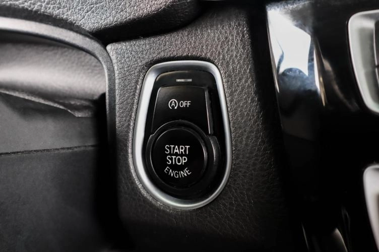 BMW 3 серия 21 из 27