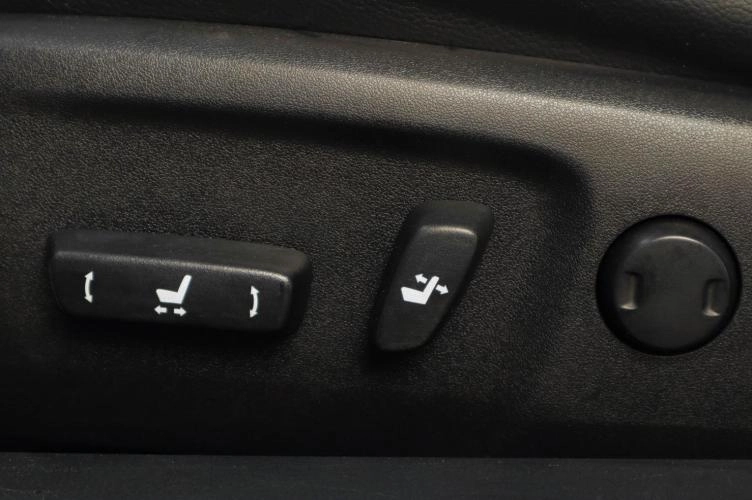 Toyota Camry 19 из 19