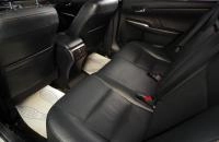 Toyota Camry 8 из 19
