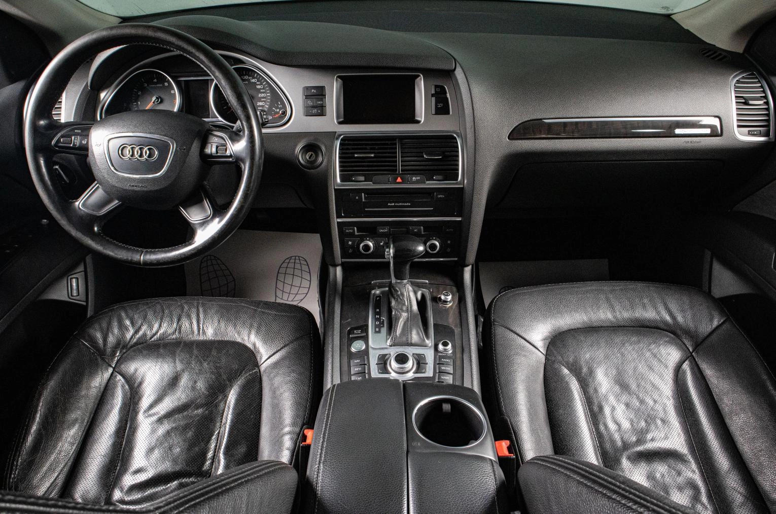 Audi Q7 15 из 20
