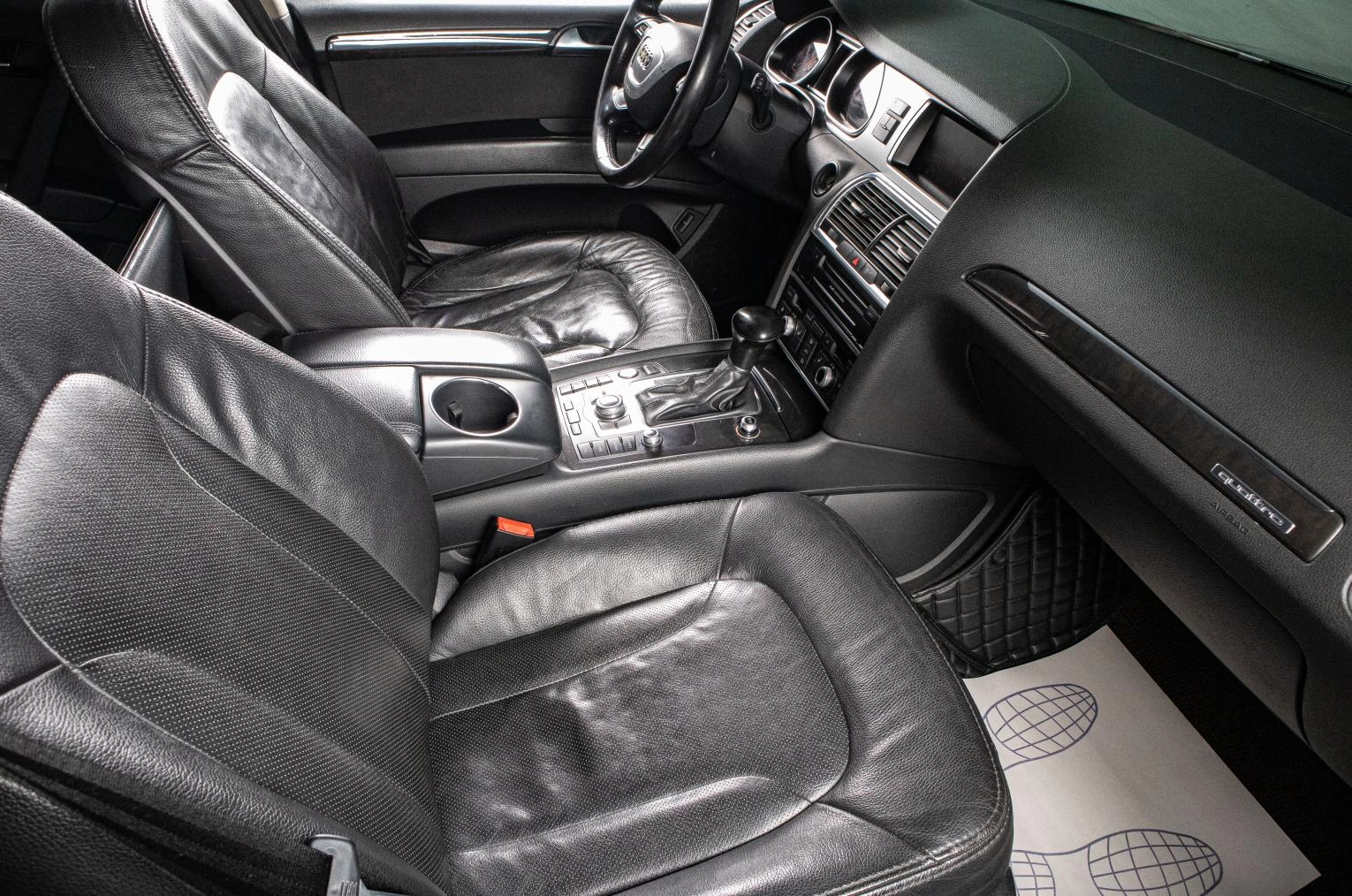 Audi Q7 10 из 20