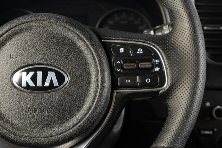 KIA Sportage 15 из 18