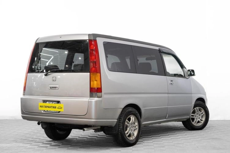 Honda Stepwgn 4 из 6