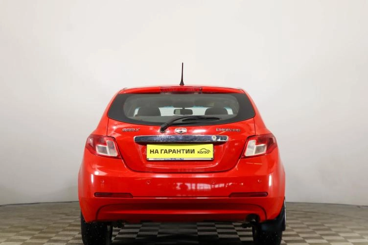 Geely Emgrand EC7 5 из 5