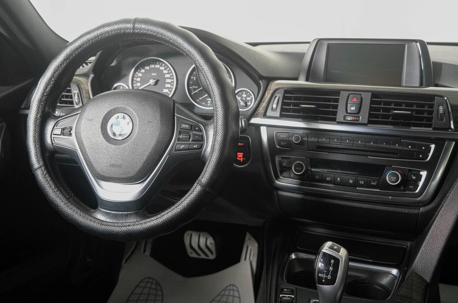 BMW 3 серия 12 из 22