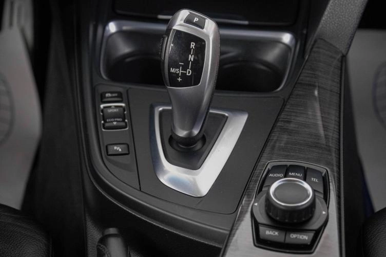 BMW 3 серия 20 из 22