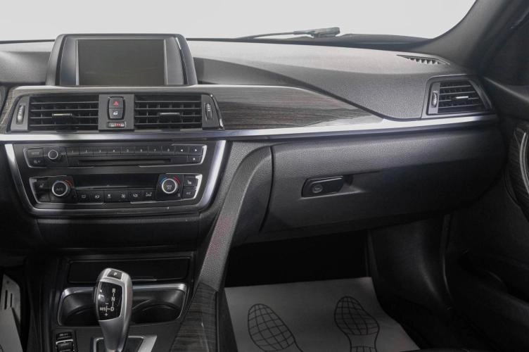 BMW 3 серия 14 из 22