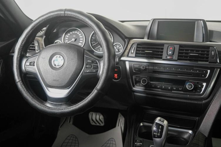 BMW 3 серия 12 из 22