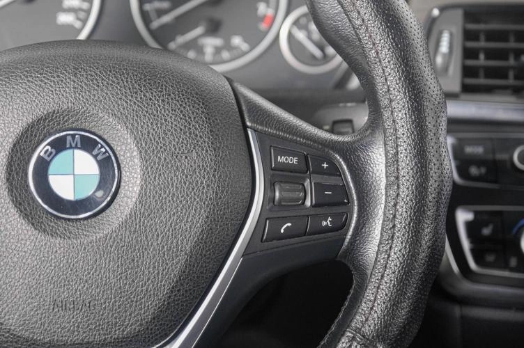 BMW 3 серия 17 из 22