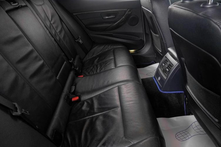 BMW 3 серия 10 из 22