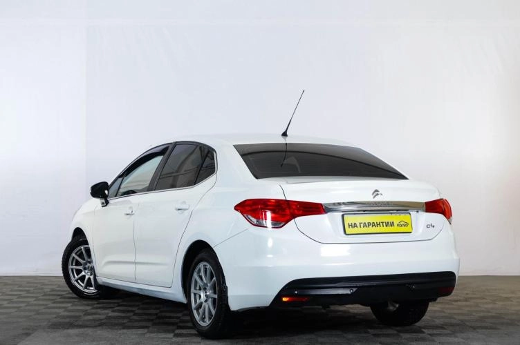 Citroen C4 4 из 5