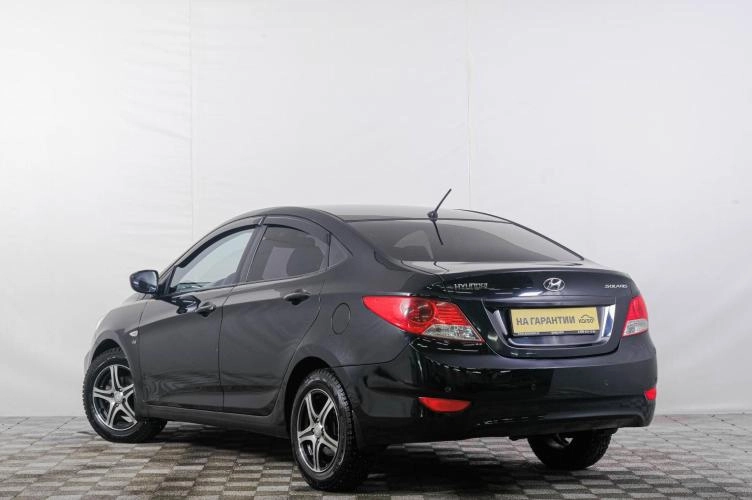 Hyundai Solaris 4 из 5