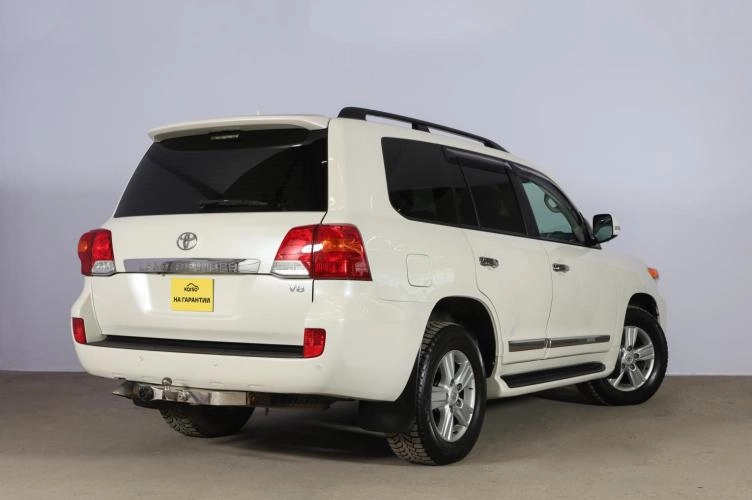 Toyota Land Cruiser 4 из 6