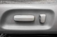 Toyota Camry 12 из 25