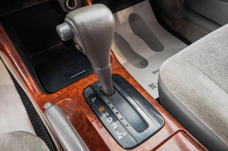 Toyota Camry 19 из 25