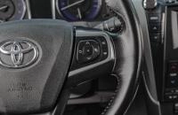 Toyota Camry 12 из 21