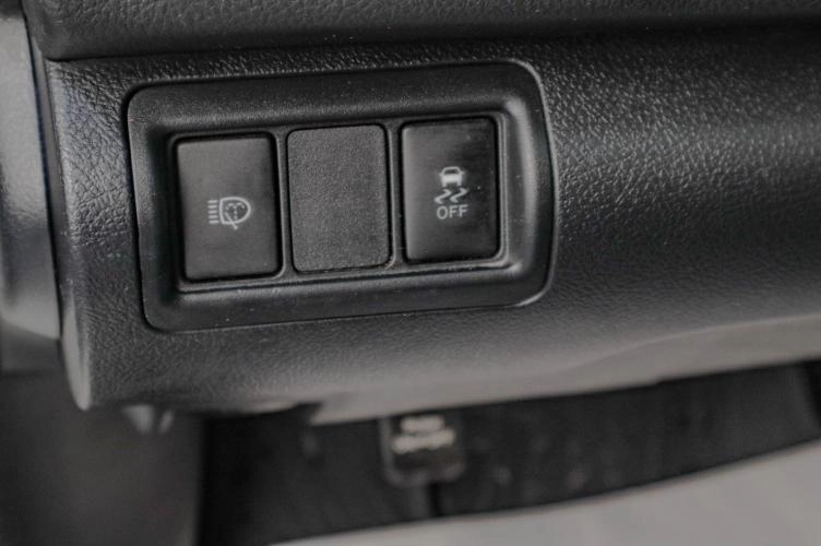 Toyota Camry 10 из 21