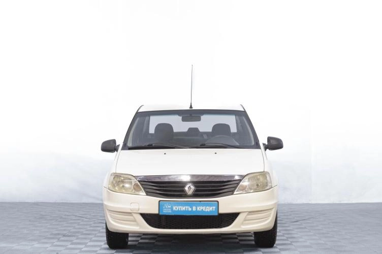 Renault Logan 2 из 5