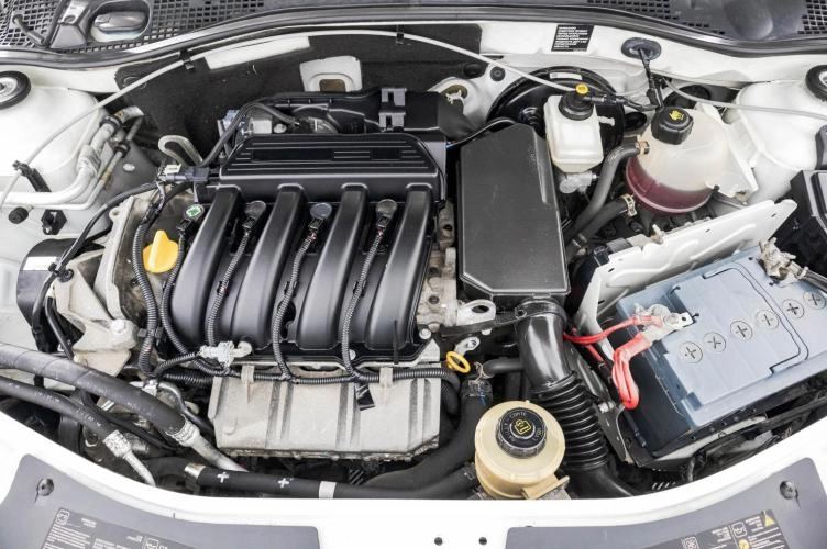 Renault Logan 7 из 23