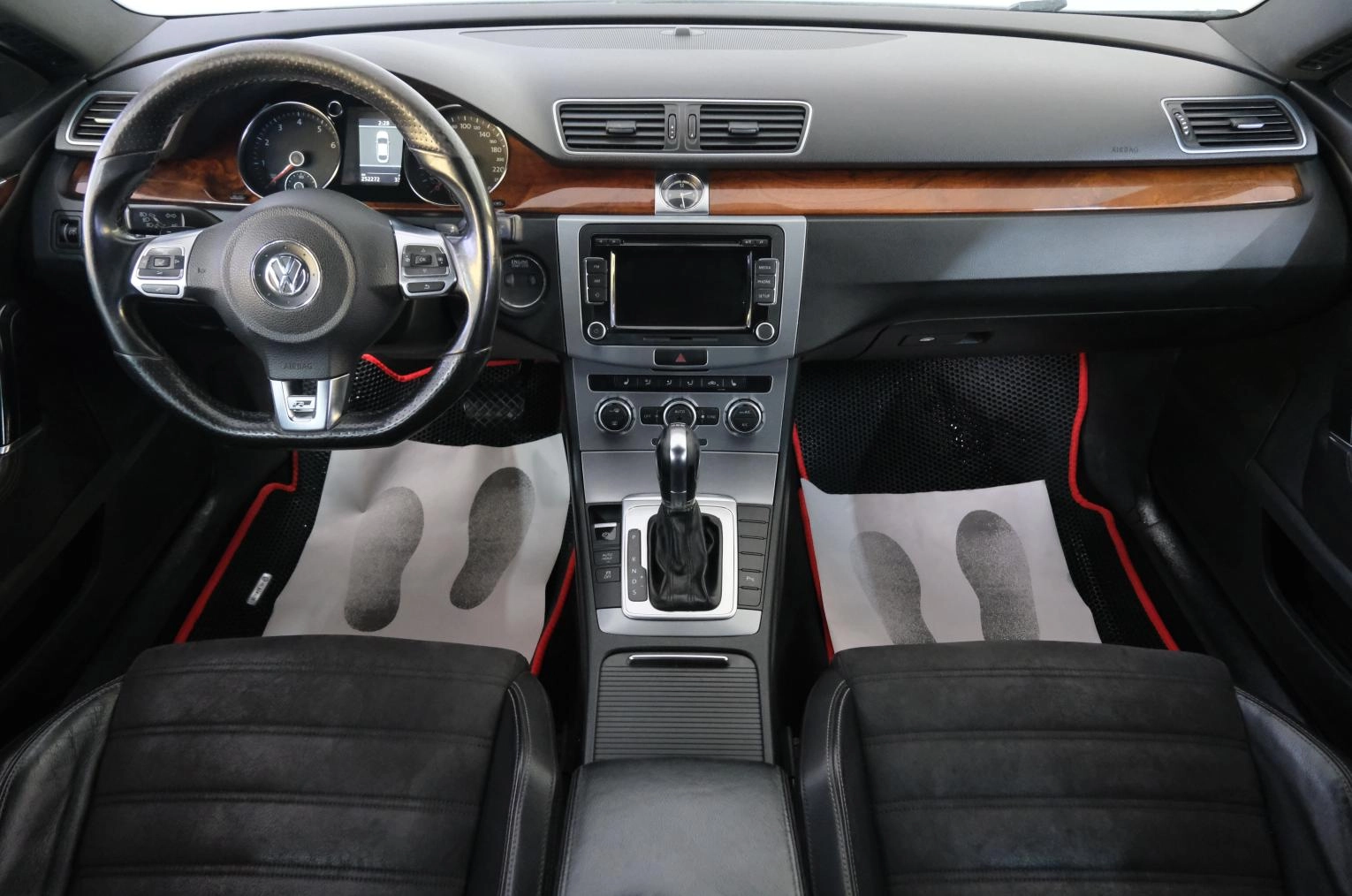 Volkswagen Passat CC 11 из 20