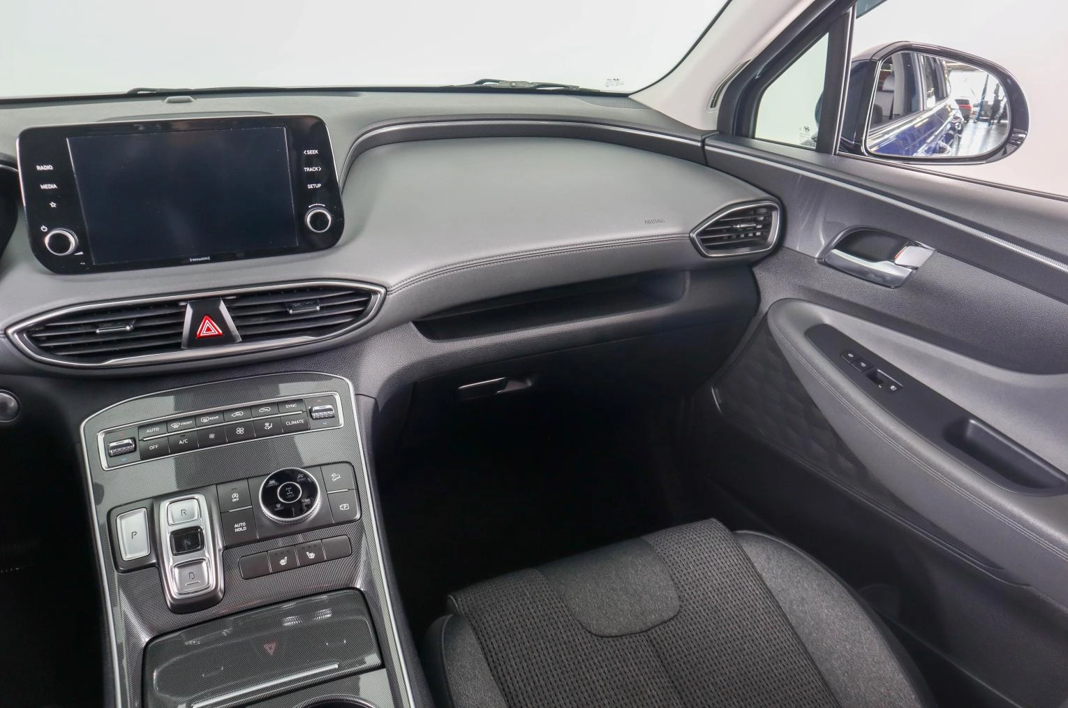 Hyundai Santa Fe 18 из 28