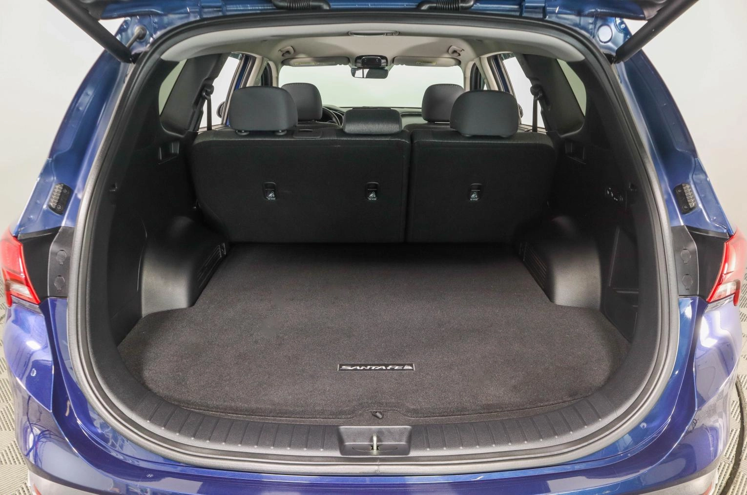 Hyundai Santa Fe 7 из 28