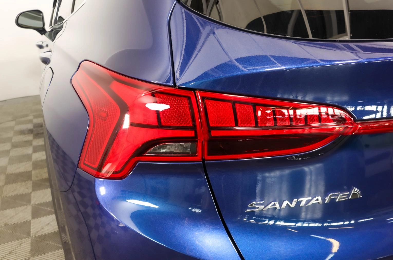 Hyundai Santa Fe 9 из 28