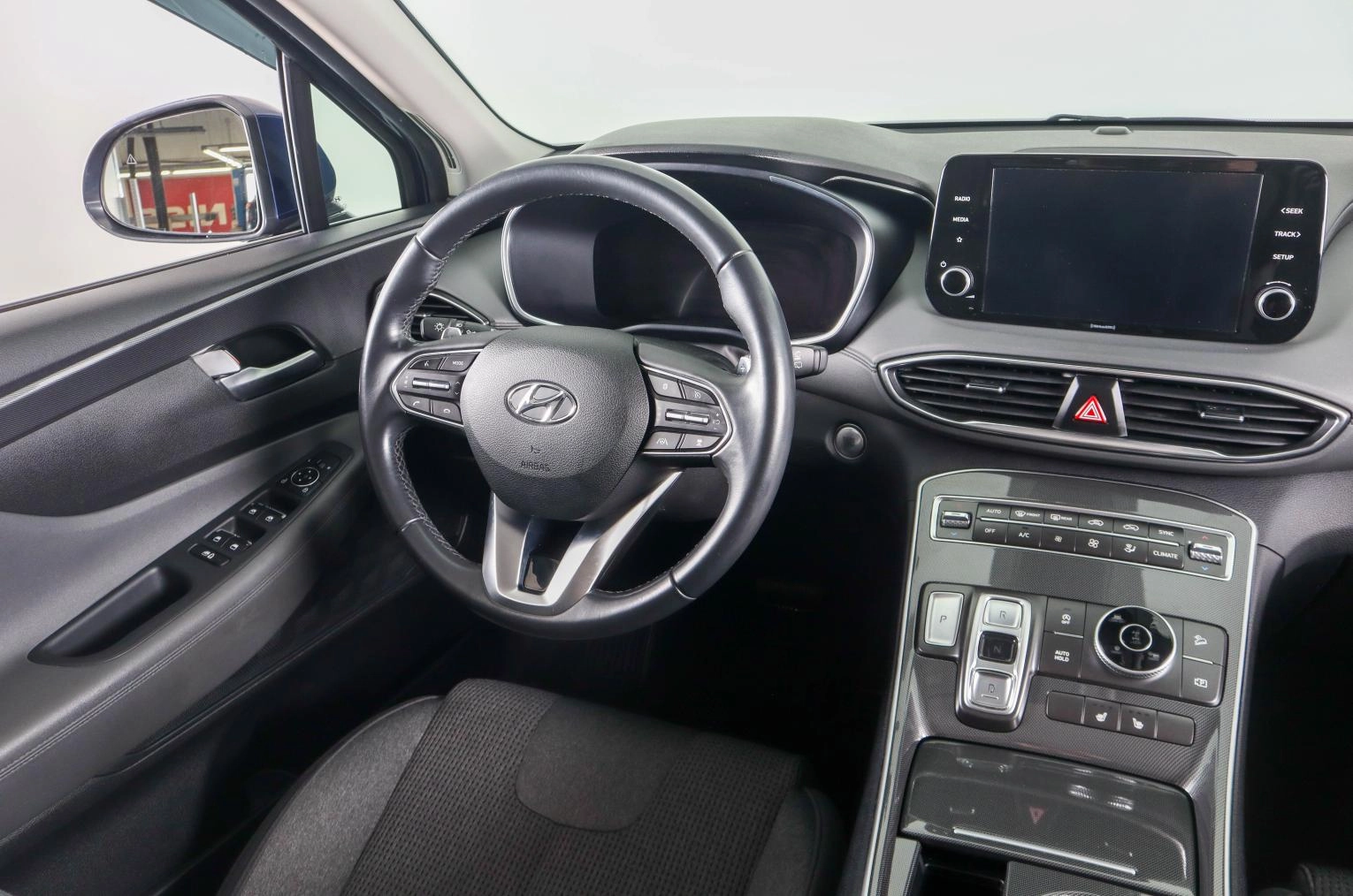 Hyundai Santa Fe 16 из 28
